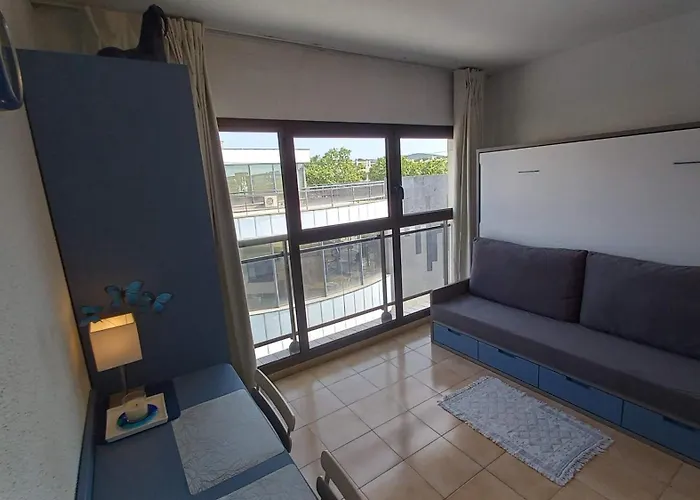 Mini-apartament Centric A Apartment